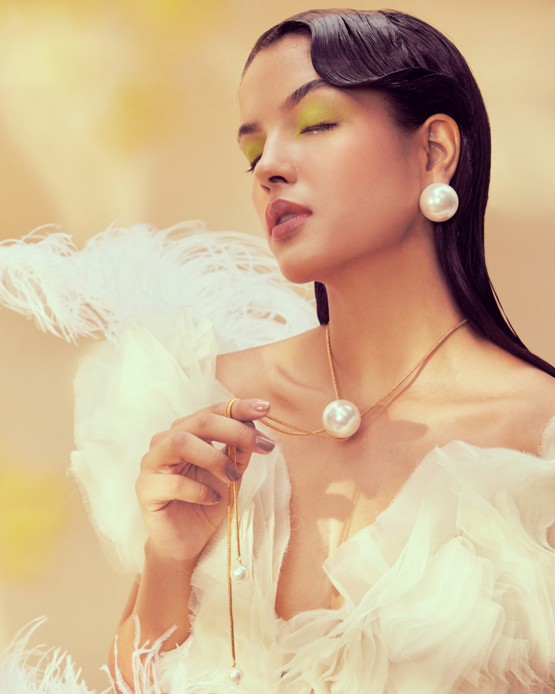 Luxury natural pearl chain for weddings and festive wear