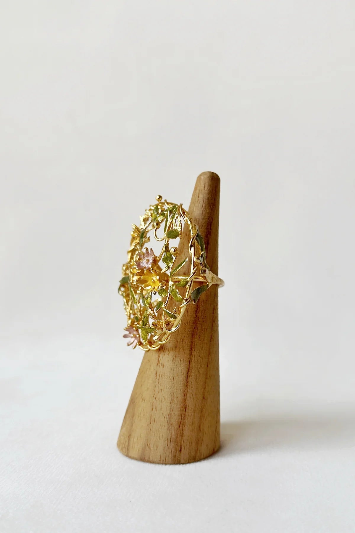 Trellis ring - pastel garden - Freesize (US 5 - 7.5 / India 9 - 15.5 / Inner dia 15.6 - 17.7mm)