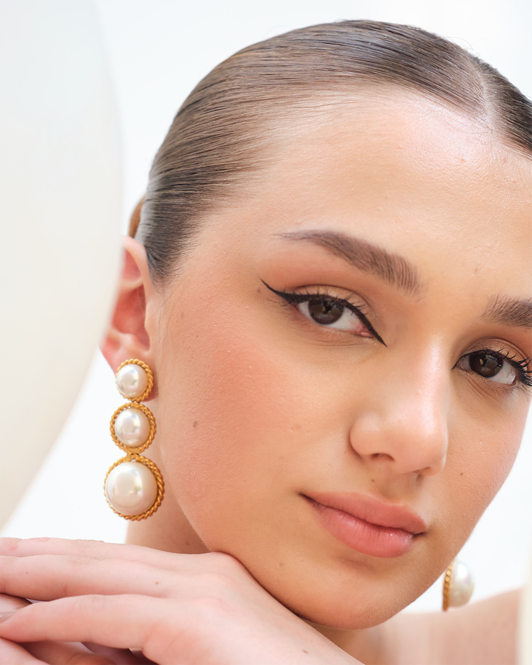 Luxury pearl stud earrings for festive and daily wear