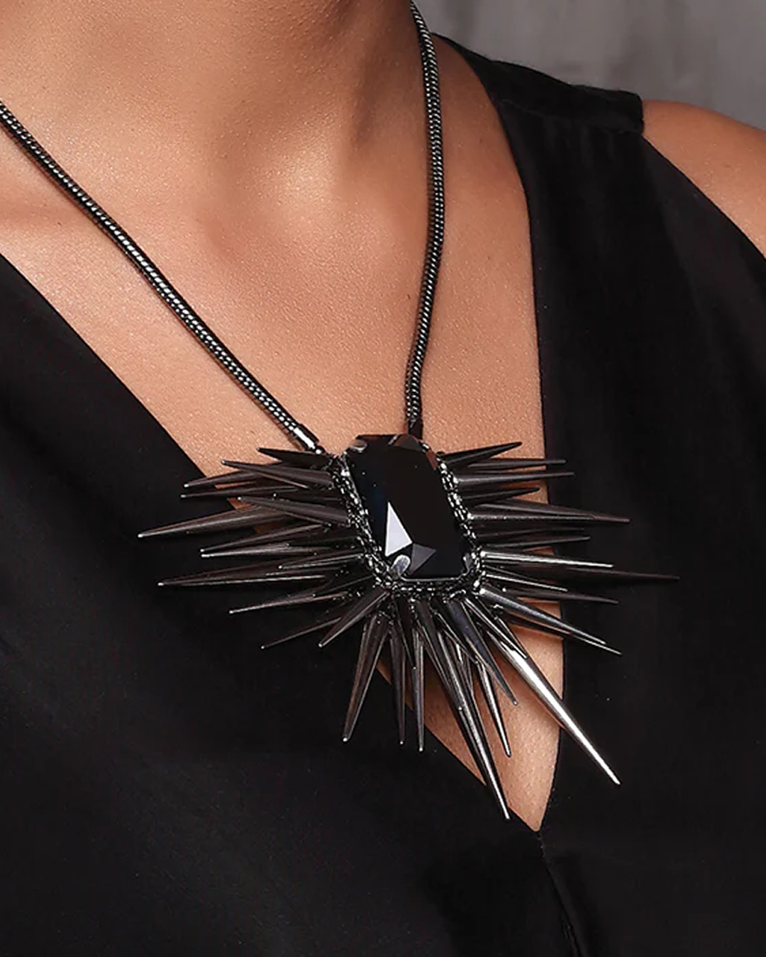 GOTHIC PENDANT