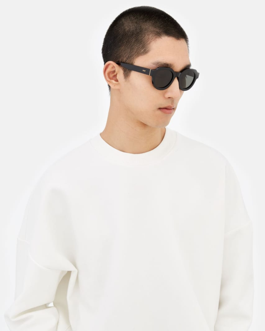 Vostro  Black