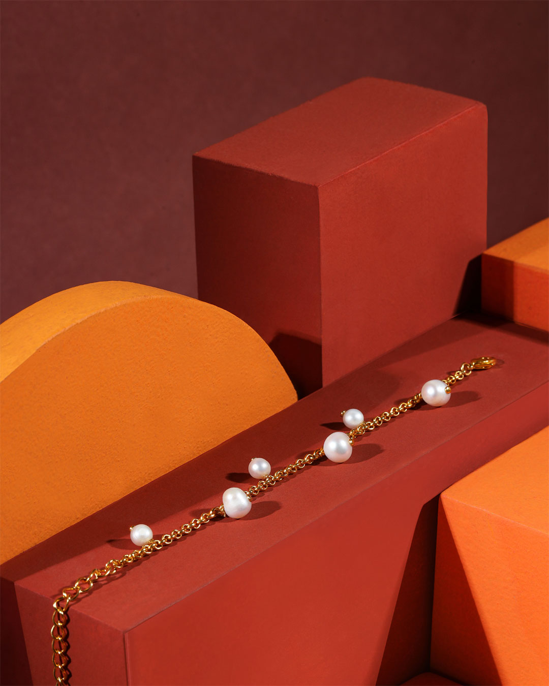 Alternate Pearl Bracelet