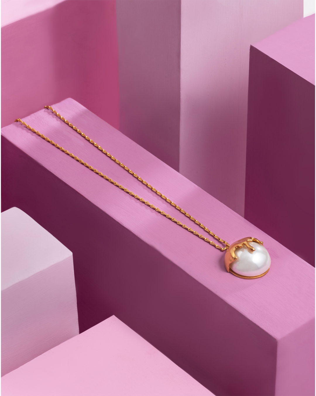 Dune Pendant