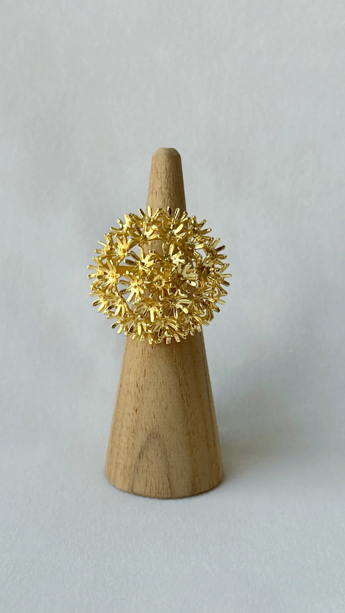 Springtime Sunshine Ring Gold - Freesize (US 5 - 7.5 / India 9 - 15.5 / Inner dia 15.6 - 17.7mm)