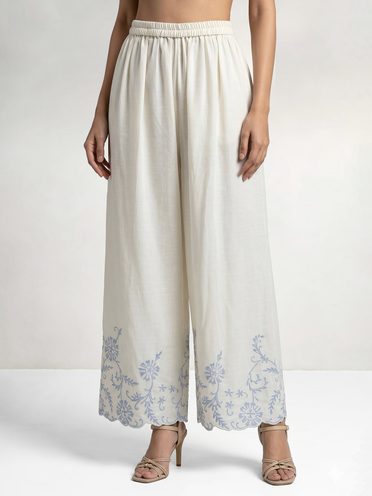Daisy Blue Embroidery Co-Ord Set