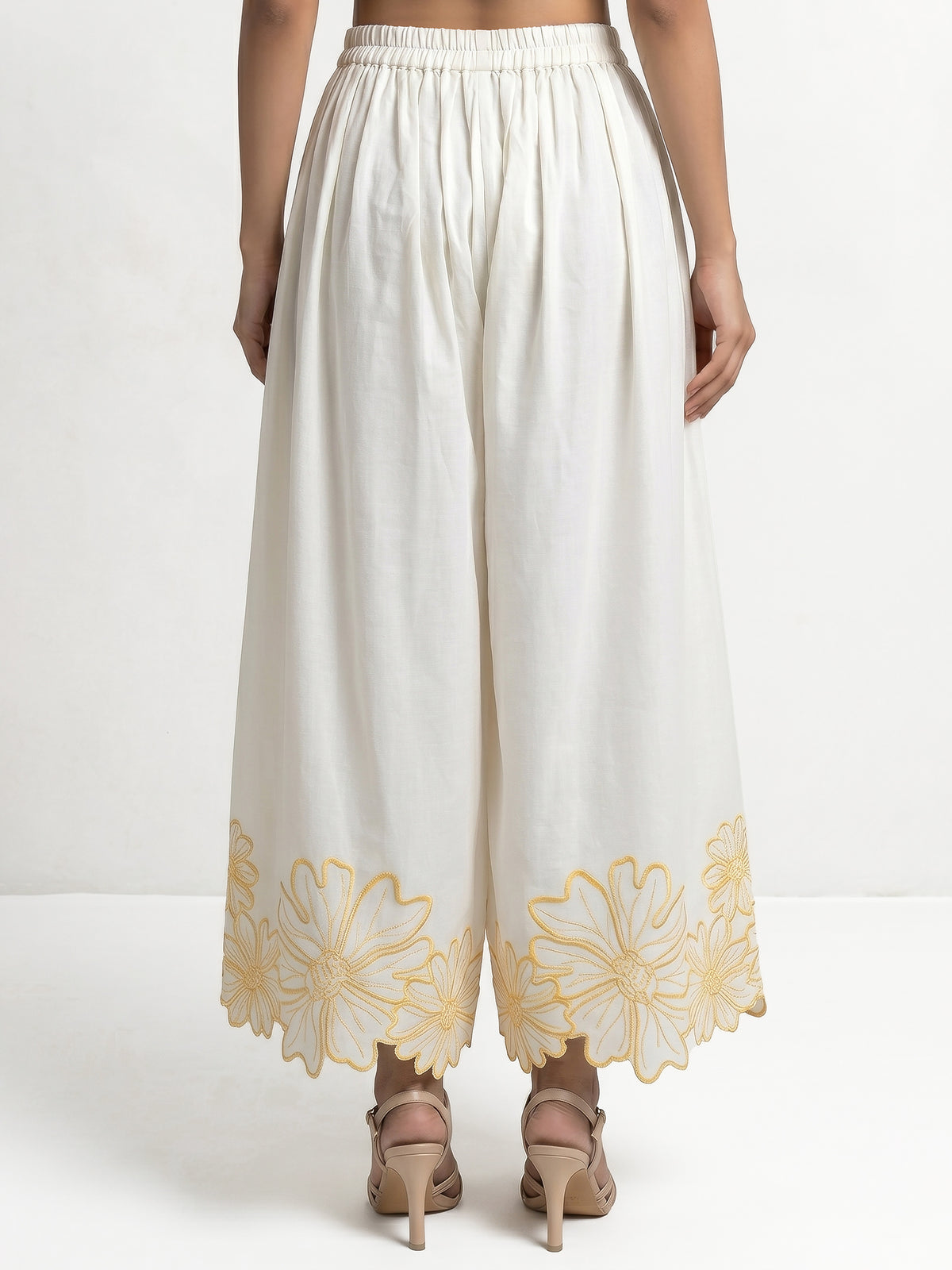 Daisy Yellow Embroidery Co-Ord Set
